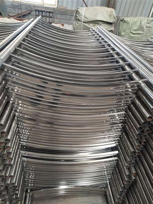 碳钢不锈钢复合管材质可选快捷物流