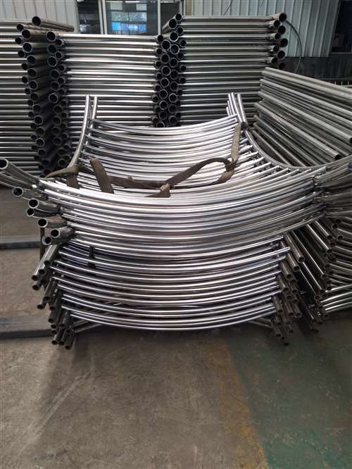 外复不锈钢复合管采用优质原材料现货满足大量采购