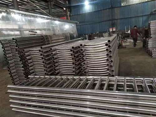 桂林不锈钢复合管栈道护栏专业生产及销售