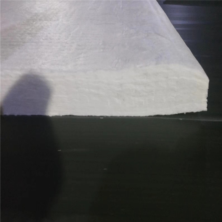 枣庄硅酸铝陶瓷纤维毯专业生产厂家