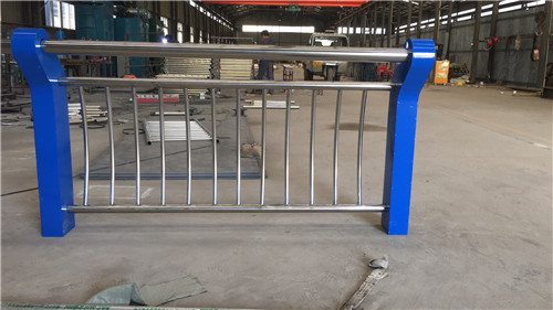 不锈钢栏杆加工价格合理层层质检
