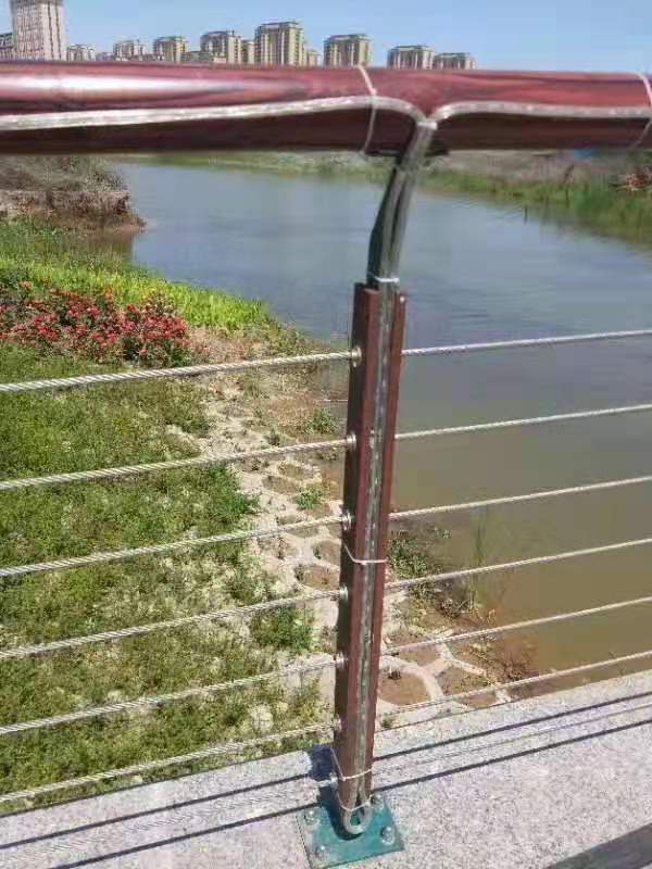 大庆桥梁钢制护栏护栏钢板立柱