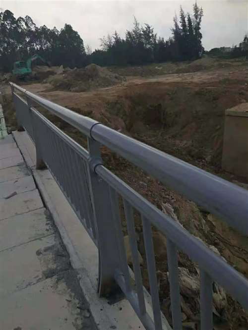 惠州道路护栏市政护栏生产快速化