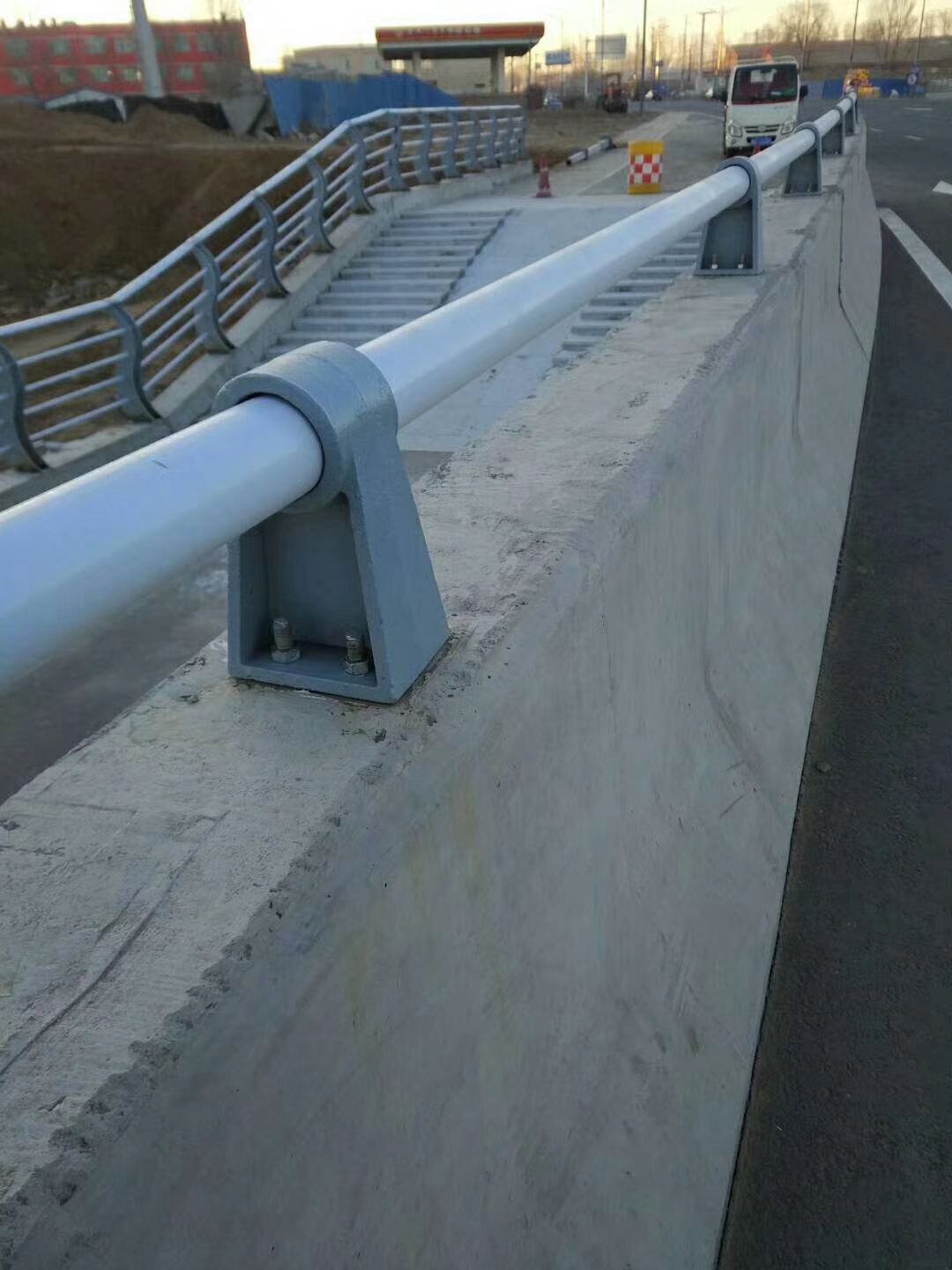 北海道路设施栏杆保证品质完善