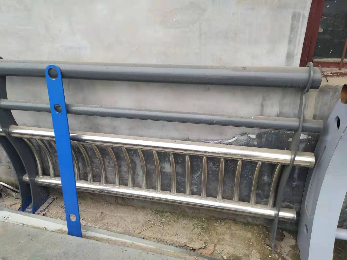 贵州不锈钢复合管桥梁护栏热销新款