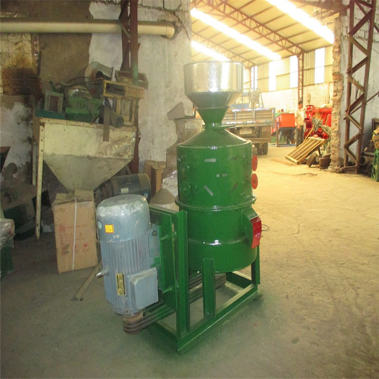 玉米大碴子機價格大華機械質(zhì)量層層把關(guān)