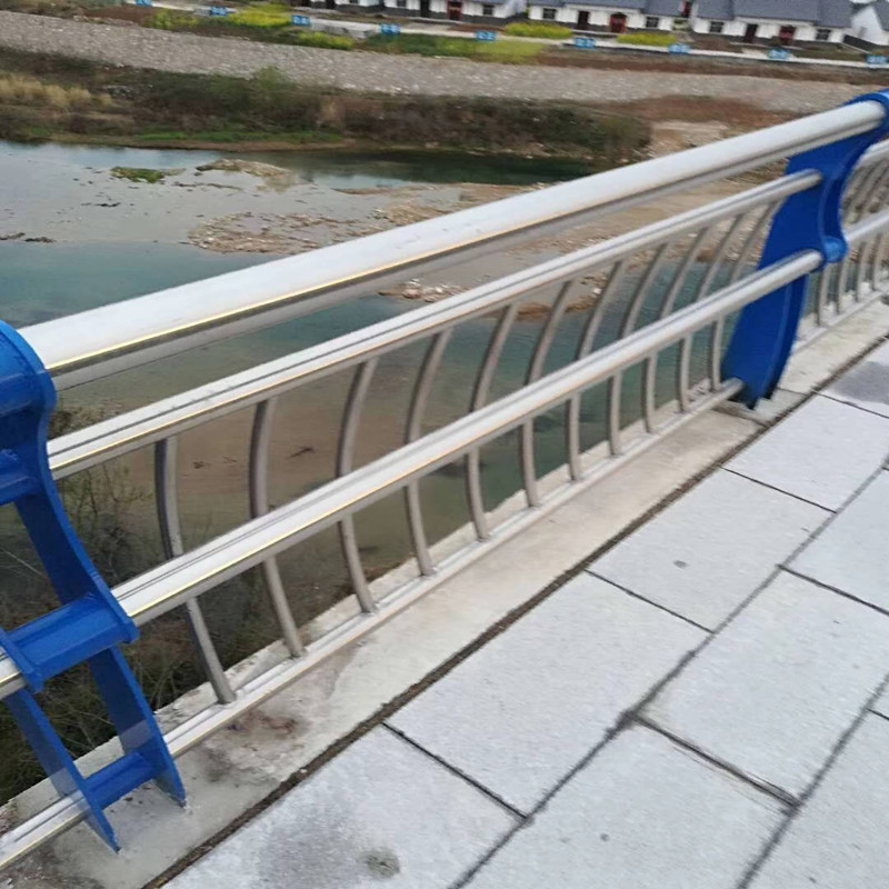 衢州城市过街天桥护栏支持定做加工