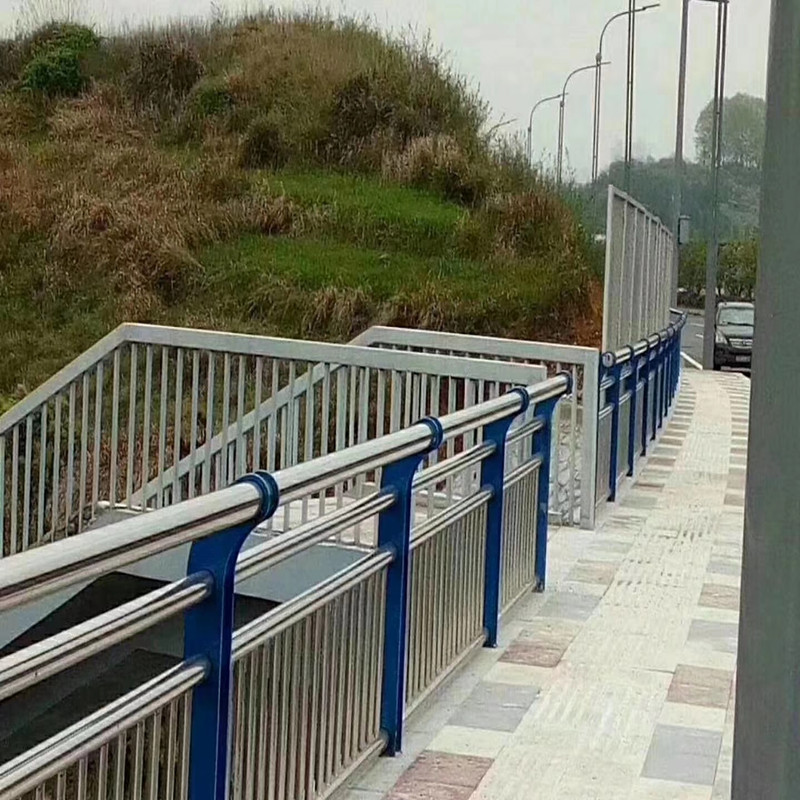 东莞桥梁护栏质量保证