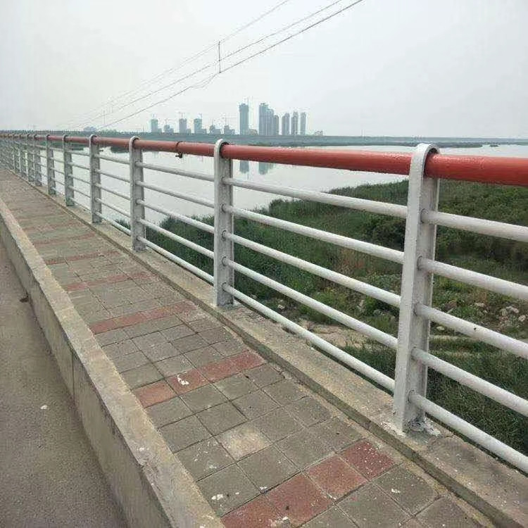 齐齐哈尔大桥防撞护栏