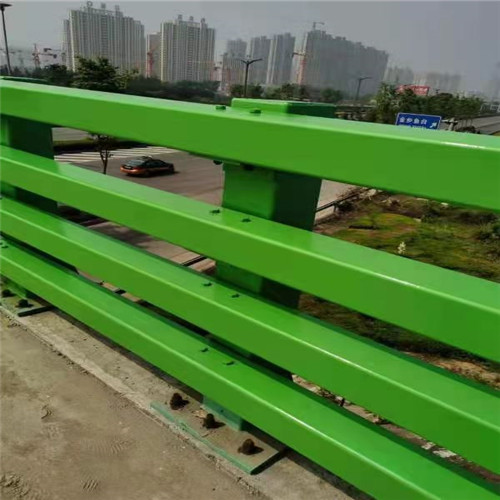 内蒙古自治区不锈钢复合管栏杆定制生产厂家
