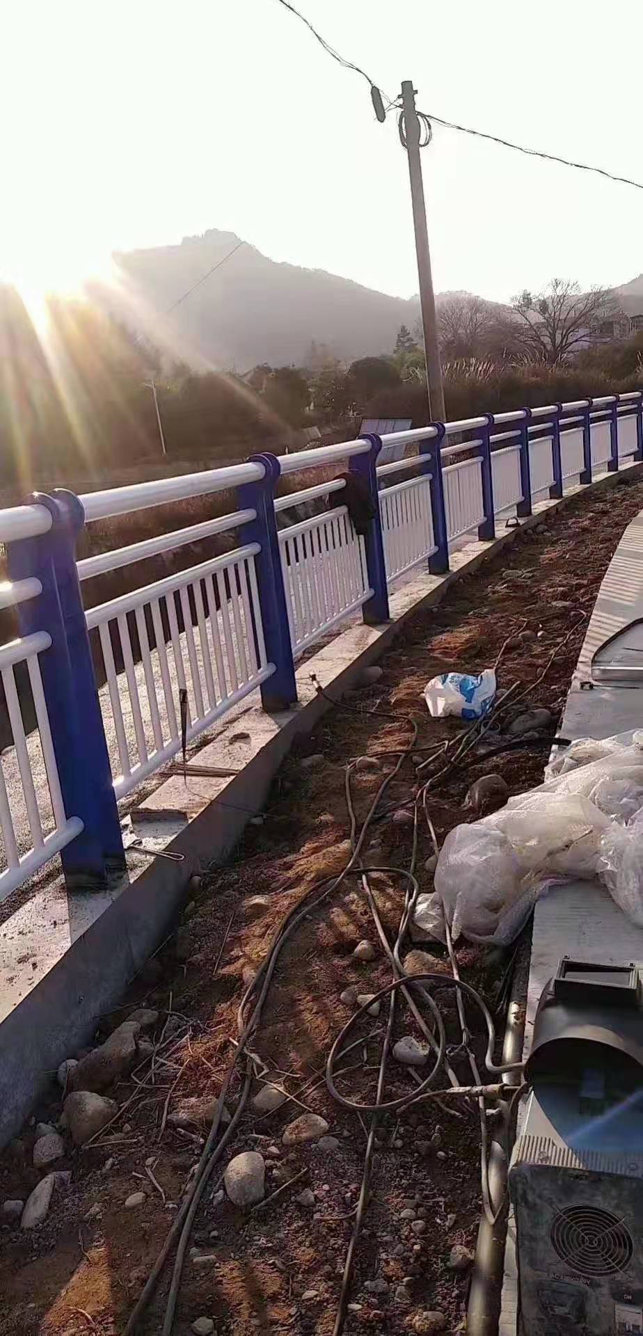 芜湖不锈钢桥梁栏杆制作厂家